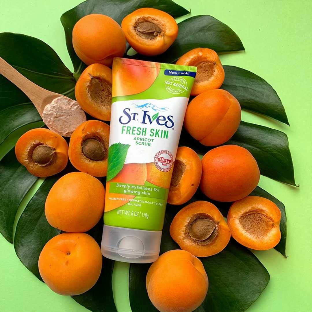 St.Ives Fresh Skin Apricot Scrub,170g